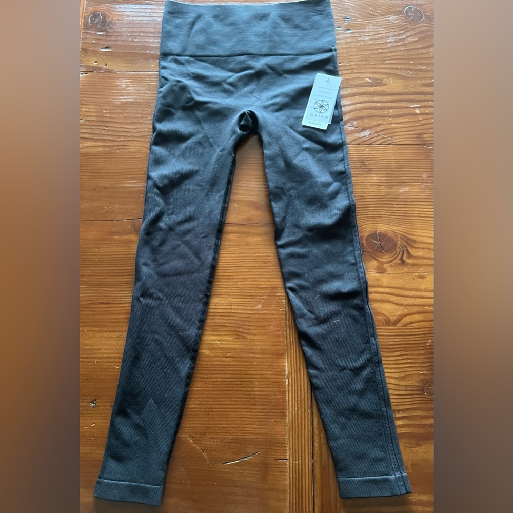 NWT Gaiam Athletic Pants